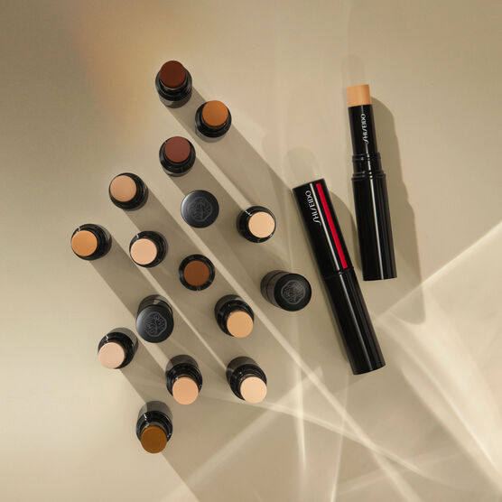 CORRETIVO SHISEIDO SYNCHRO SKIN RADIANT LIFTING